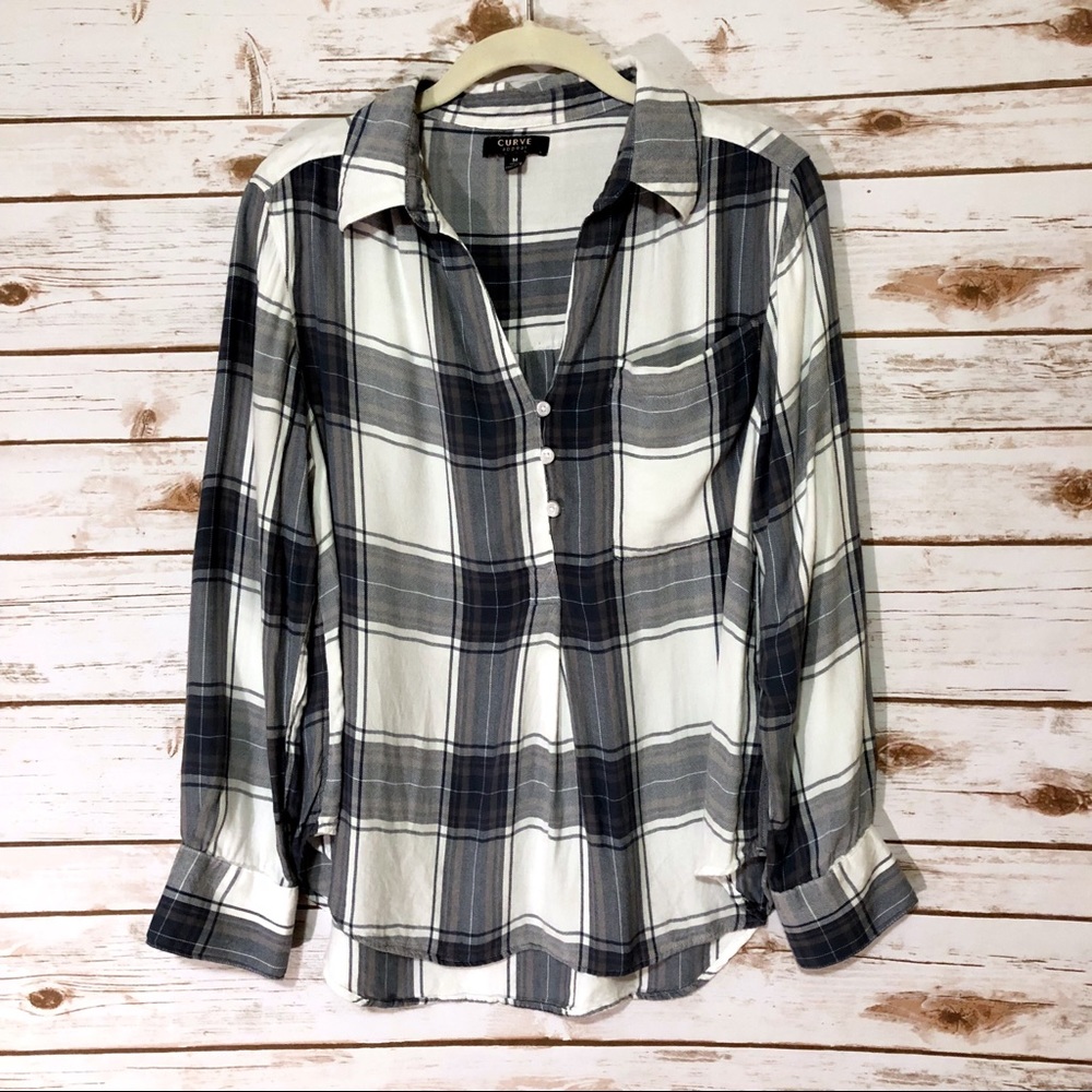 Curve Appeal Plaid Split Neck Top